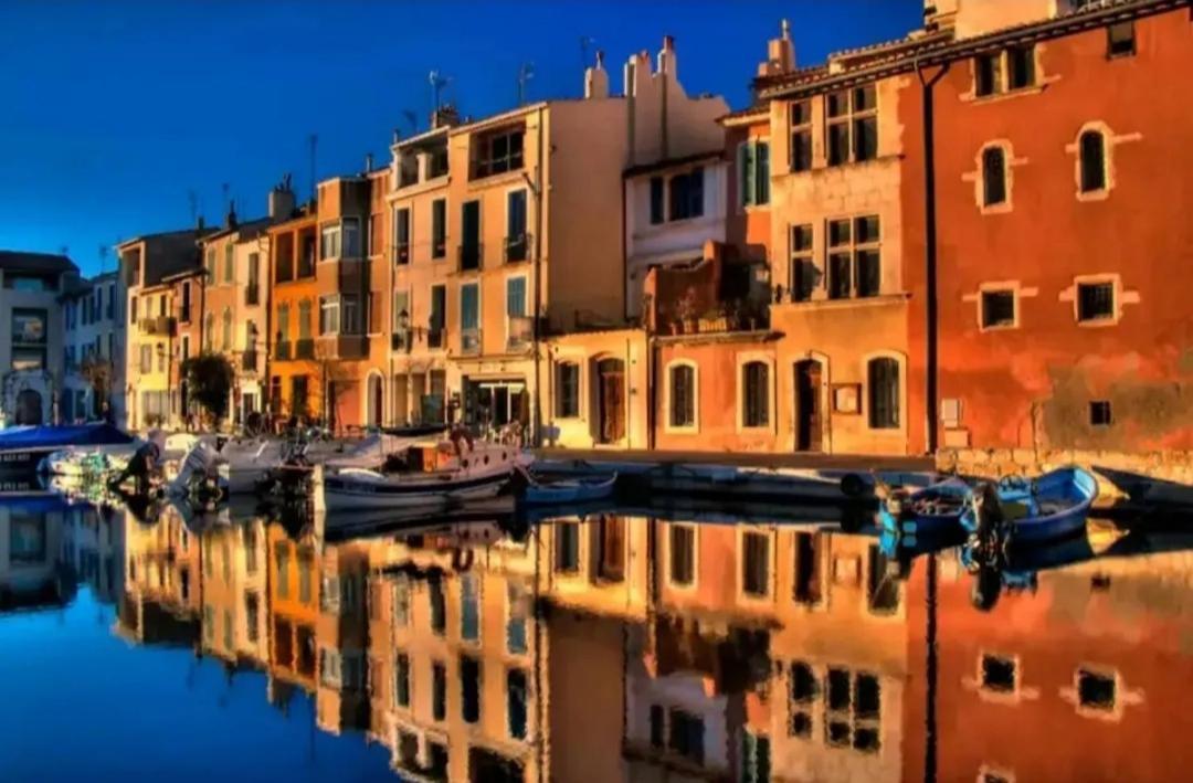 Les Hebergements De La Plage En Ville Martigues Pokój zdjęcie